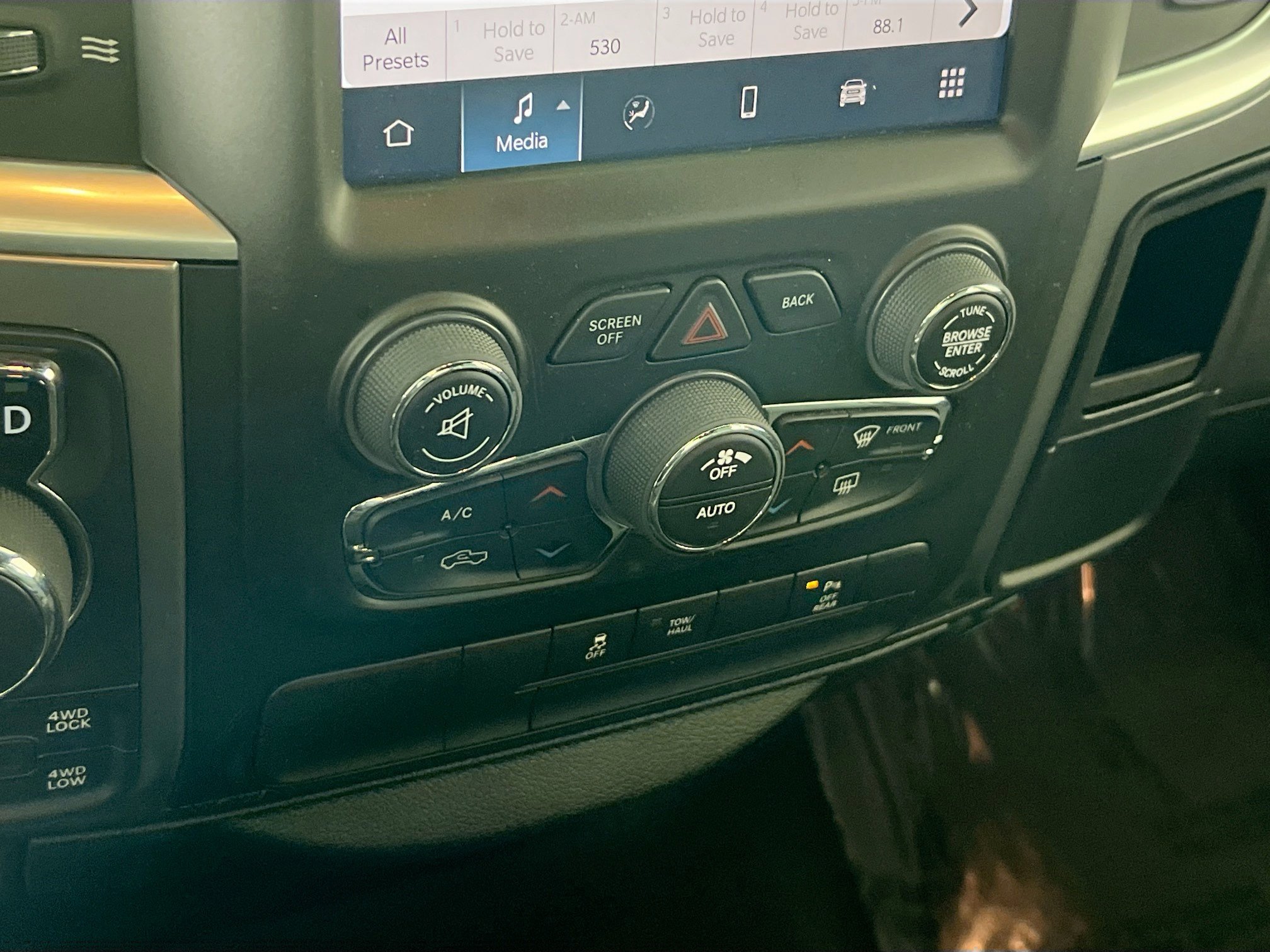 Used 2022 RAM 1500 Classic Warlock w/ Electronics Group image 15