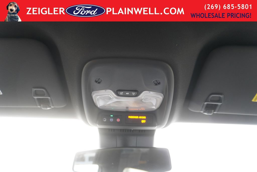 Used 2024 Chevrolet Colorado W/T image 28