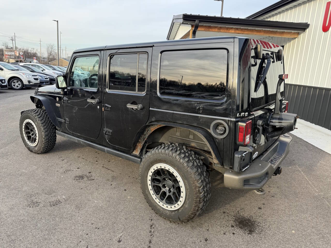 Used 2016 Jeep Wrangler Unlimited Sahara image 10