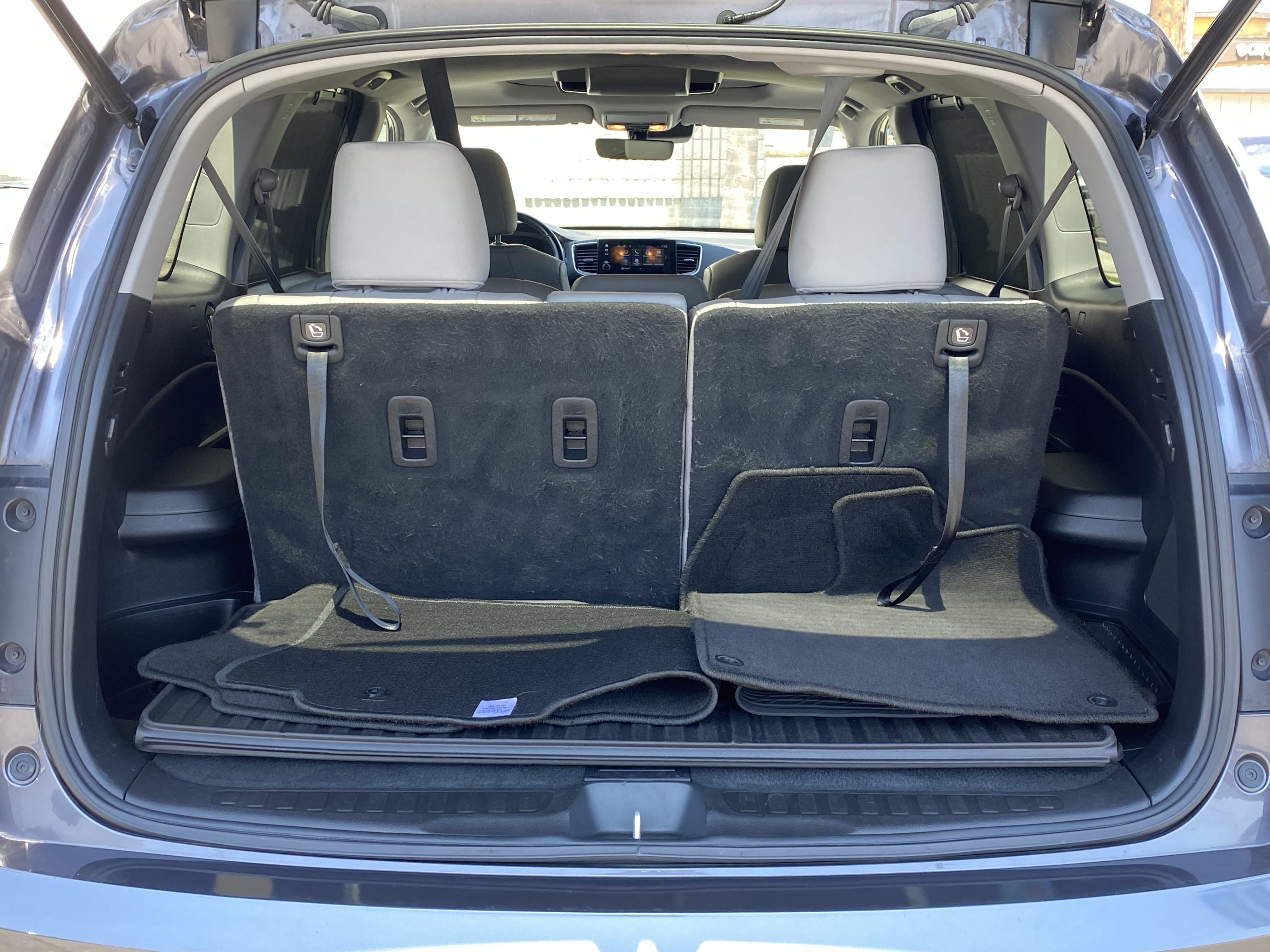 Used 2021 Honda Pilot Touring image 13