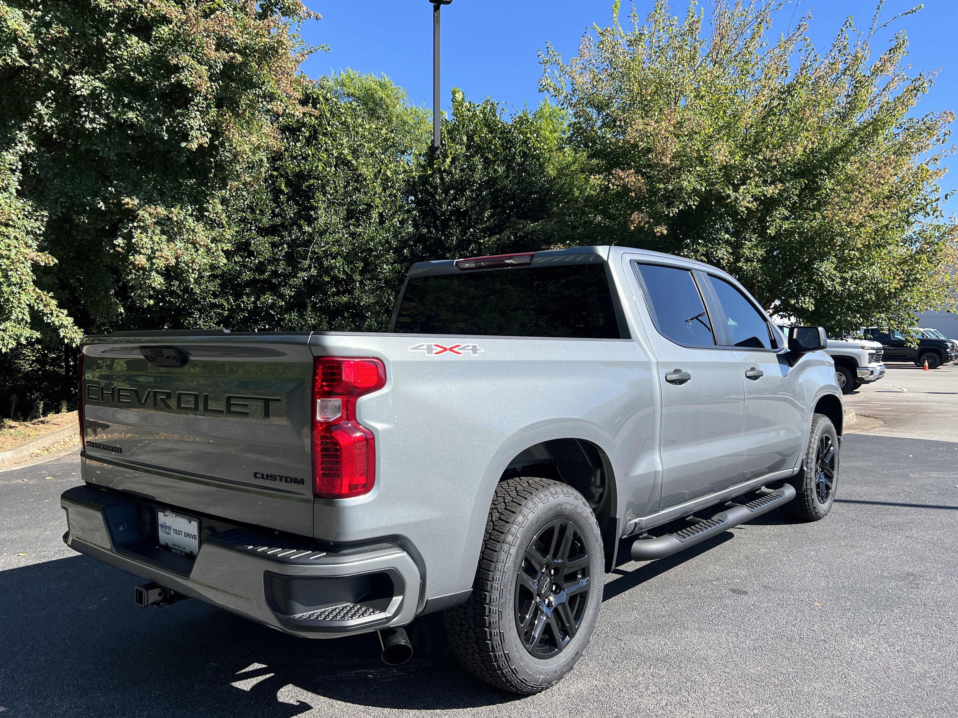 New 2026 Chevrolet Silverado 1500 Custom w/ Turbomax Blackout Package AWD/4WD image 9