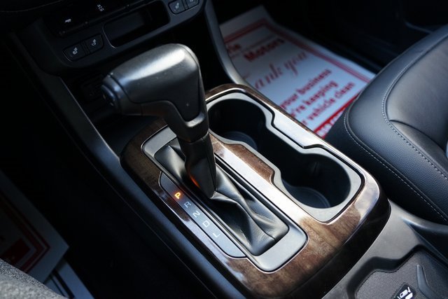 Used 2020 GMC Canyon SLT w/ Trailering Package image 19