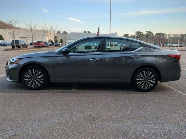 Used 2025 Nissan Altima 2.5 SV image 7
