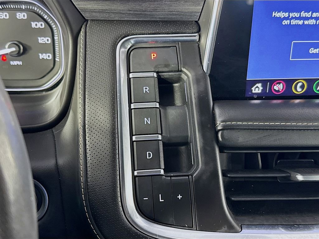 Used 2021 GMC Yukon SLT w/ SLT Premium Package image 17