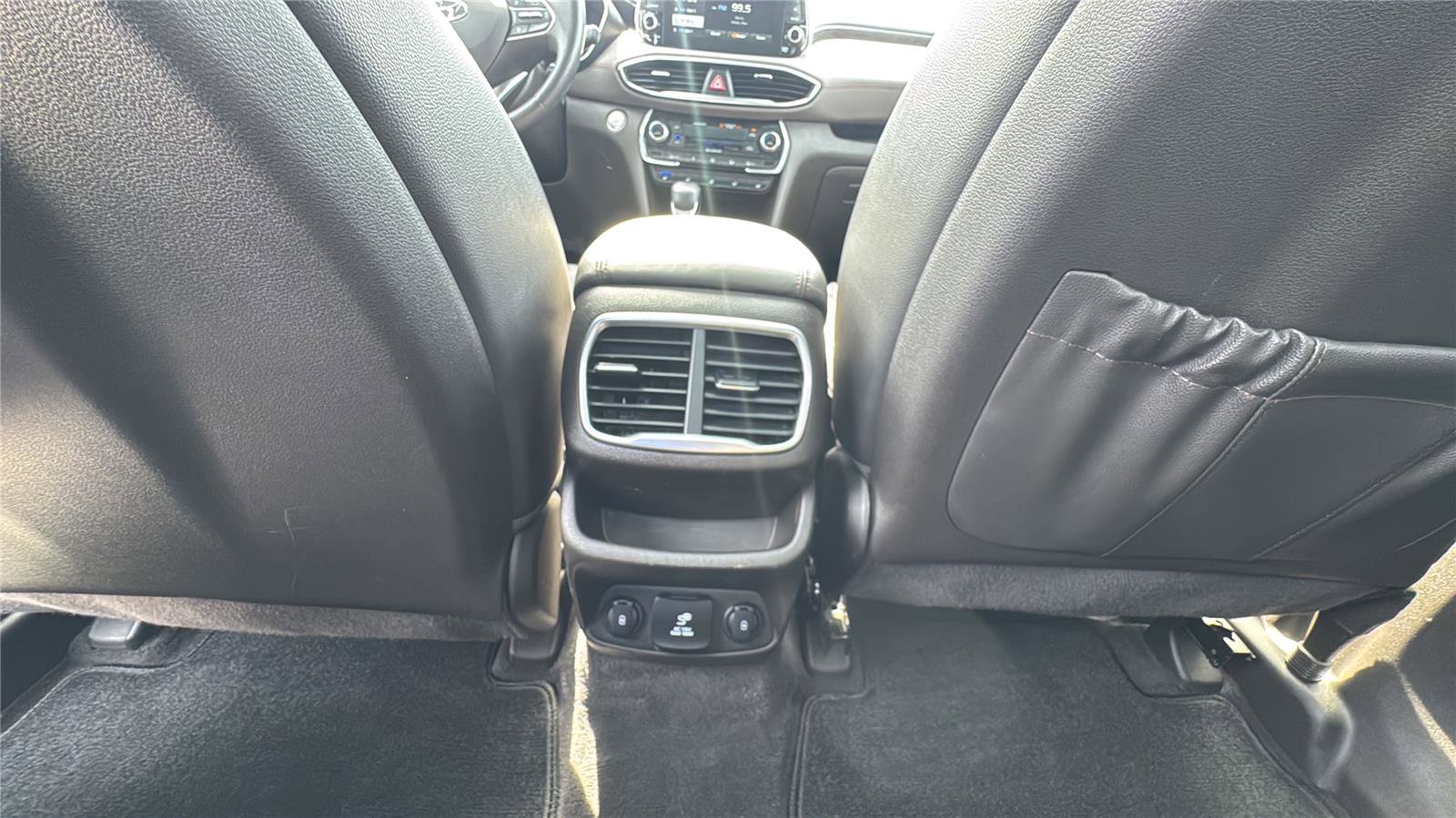 Used 2020 Hyundai Santa Fe Limited image 23
