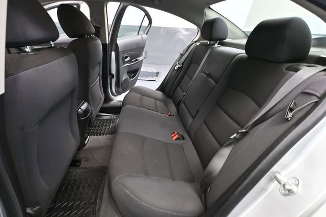 Used 2014 Chevrolet Cruze LT FWD image 32