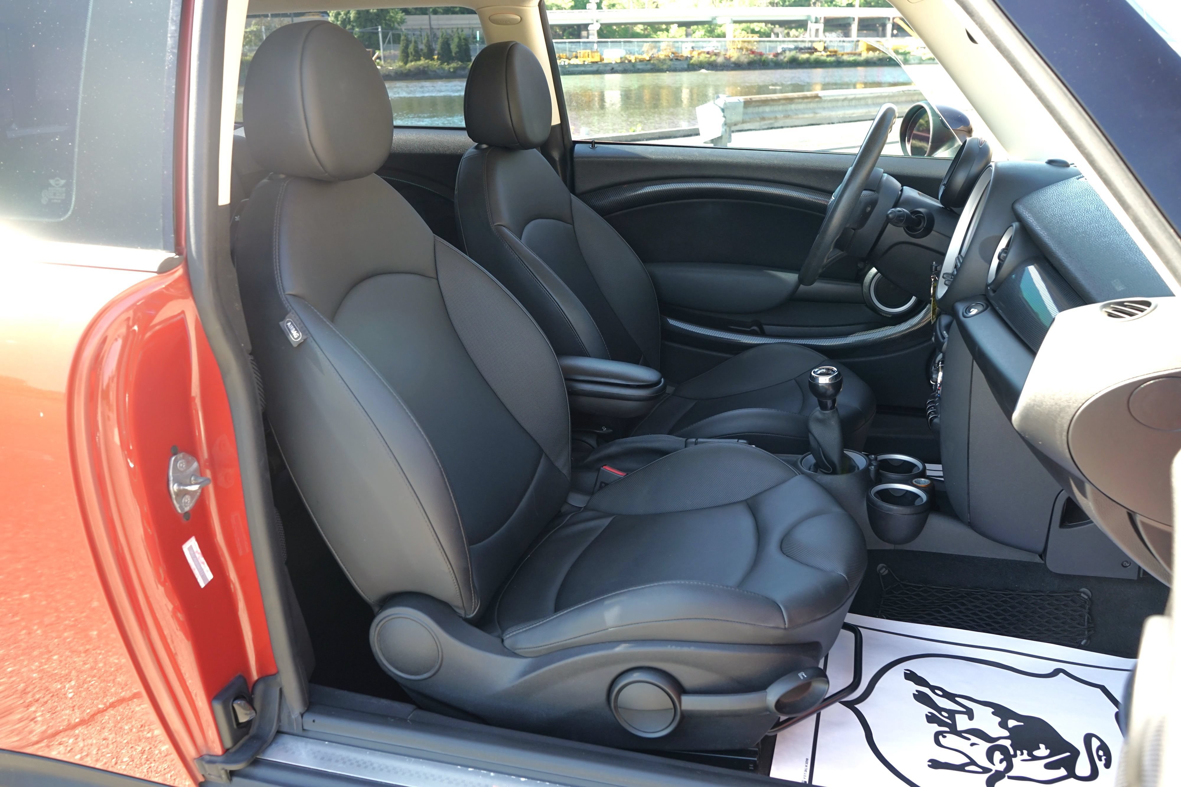 Used 2014 MINI Cooper Clubman S FWD image 26