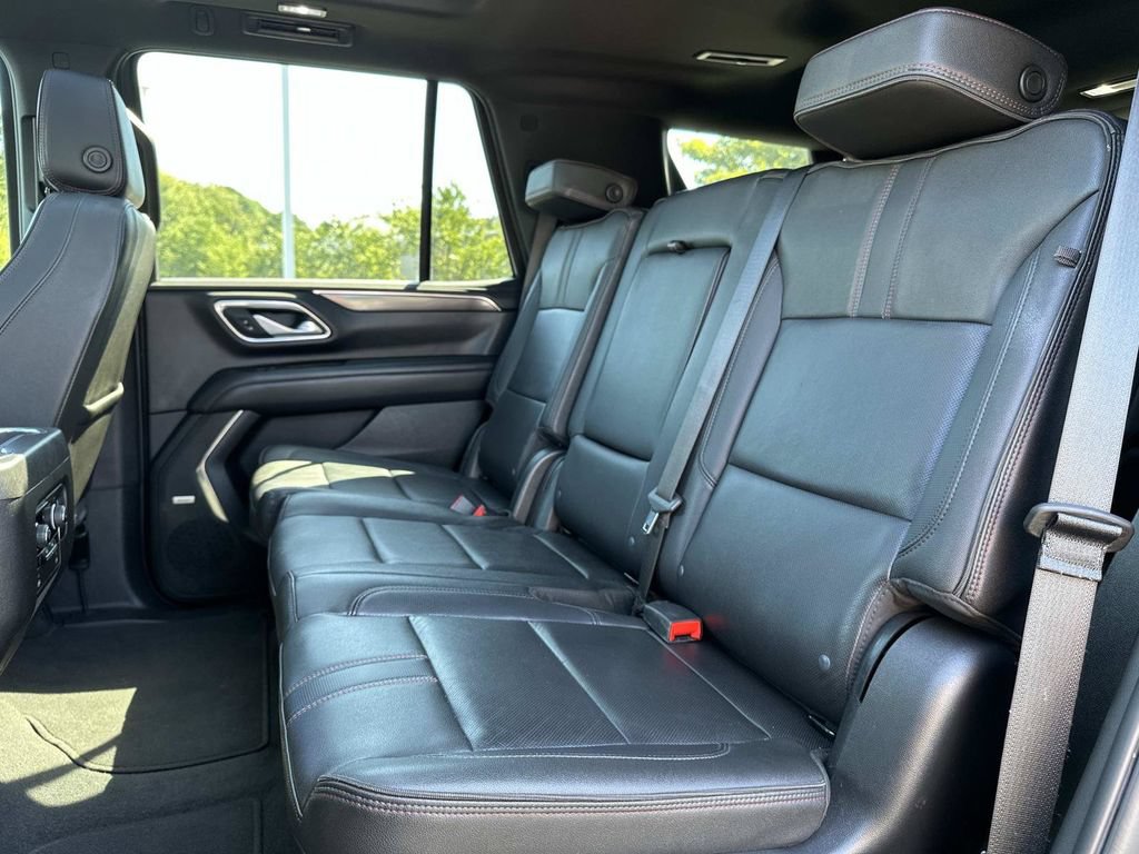 Used 2023 Chevrolet Tahoe RST AWD/4WD image 16