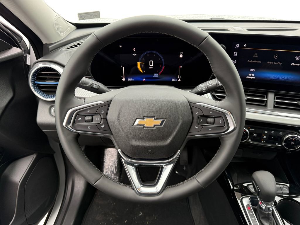 New 2026 Chevrolet Trax LT w/ Sunroof Package image 12