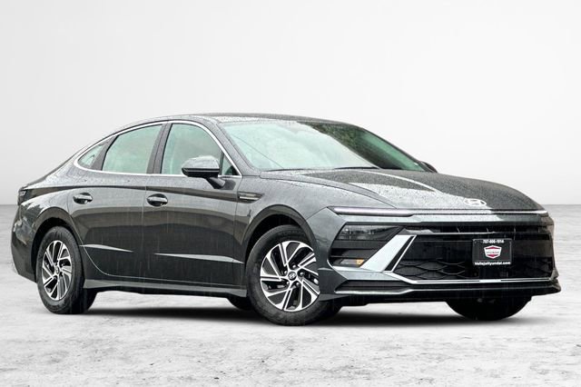New 2026 Hyundai Sonata Blue