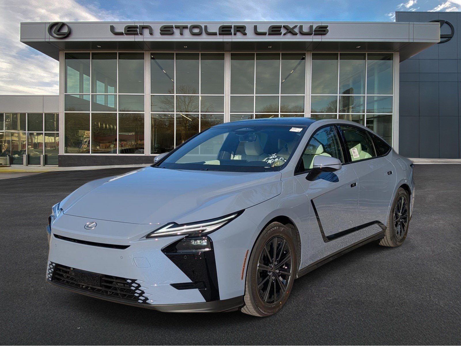 New 2026 Lexus ES 350h AWD w/ Convenience Package image 4