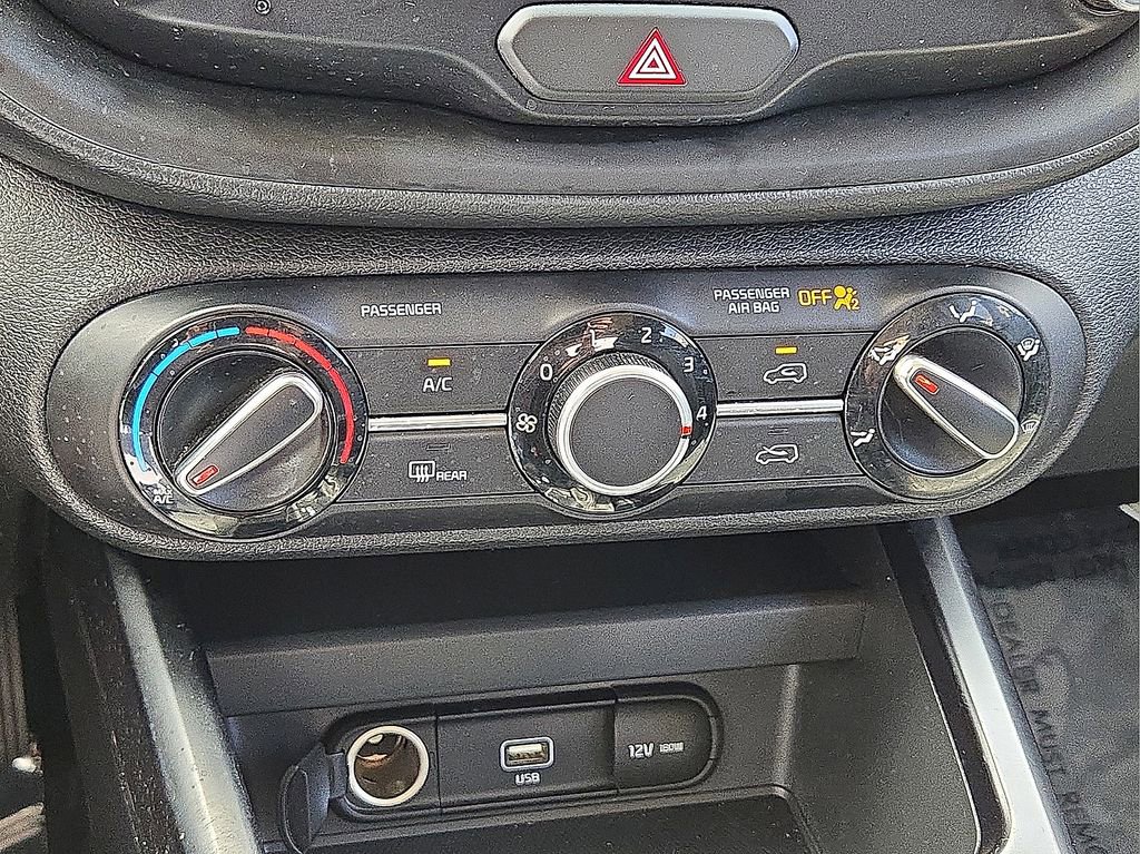 Used 2020 Kia Soul S FWD image 27