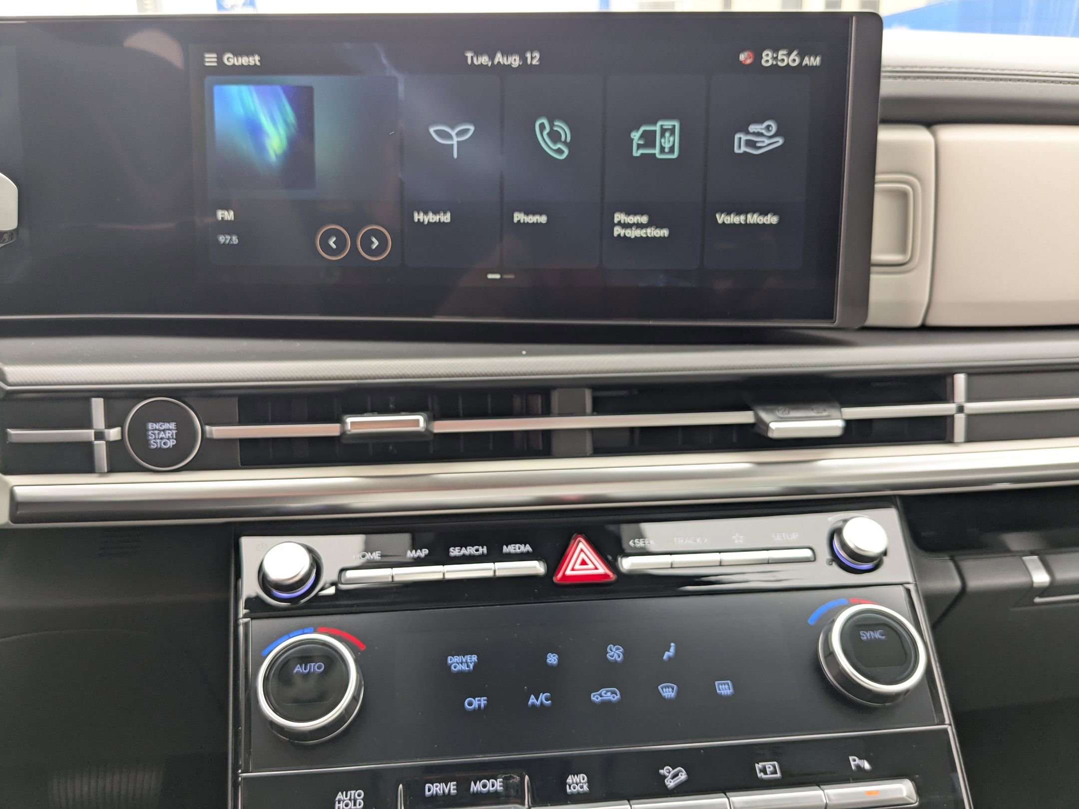 New 2026 Hyundai Santa Fe SE AWD/4WD image 10