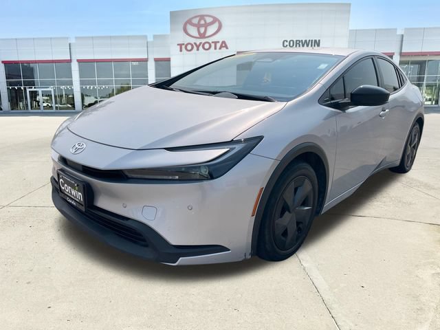 Used 2024 Toyota Prius LE FWD image 7