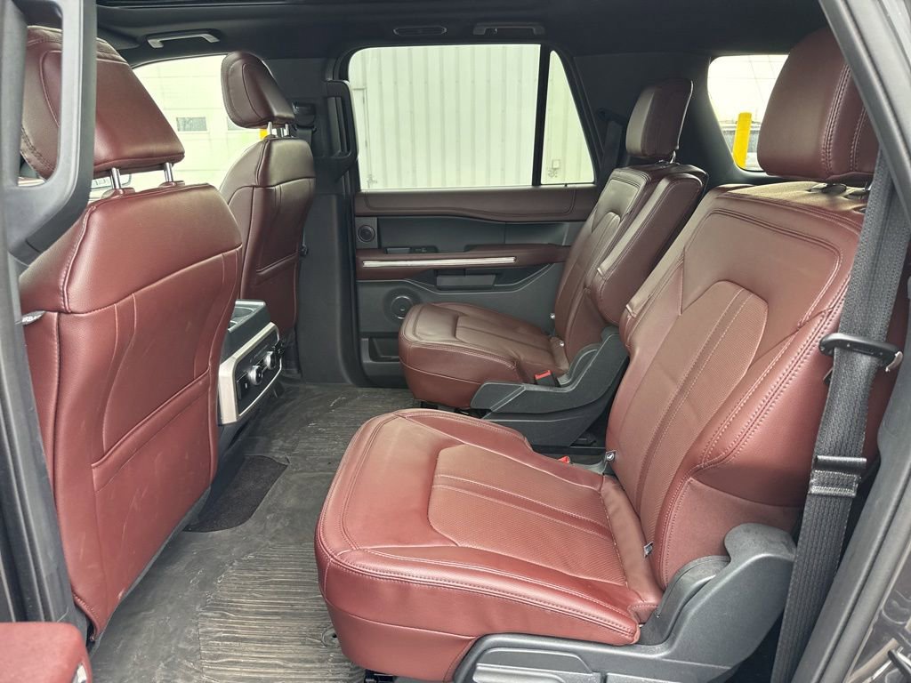 Used 2023 Ford Expedition Max Limited image 12