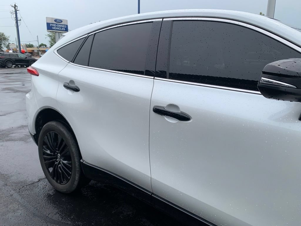 Used 2024 Toyota Venza Nightshade AWD/4WD image 14