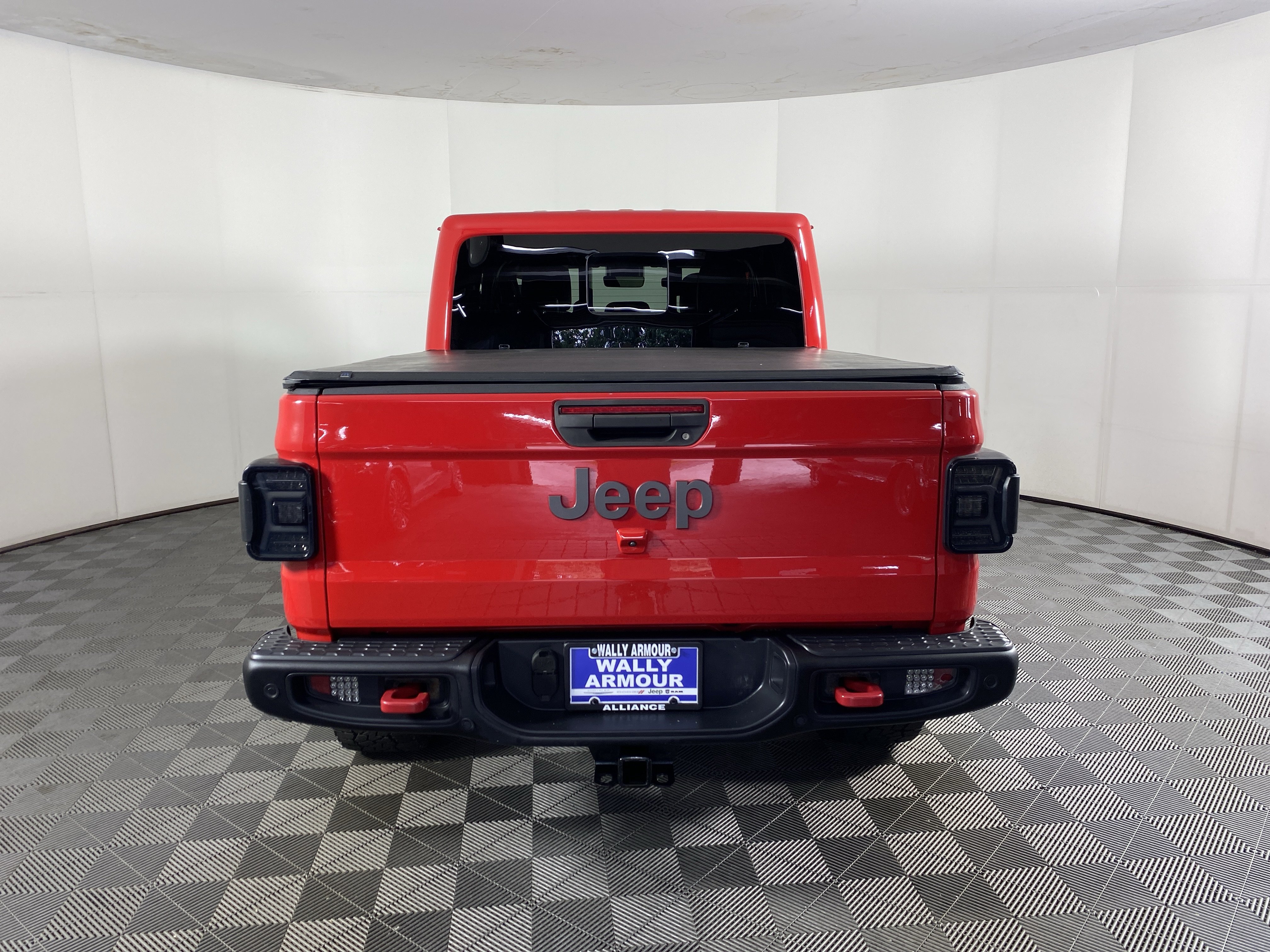 Used 2020 Jeep Gladiator Rubicon AWD/4WD image 9