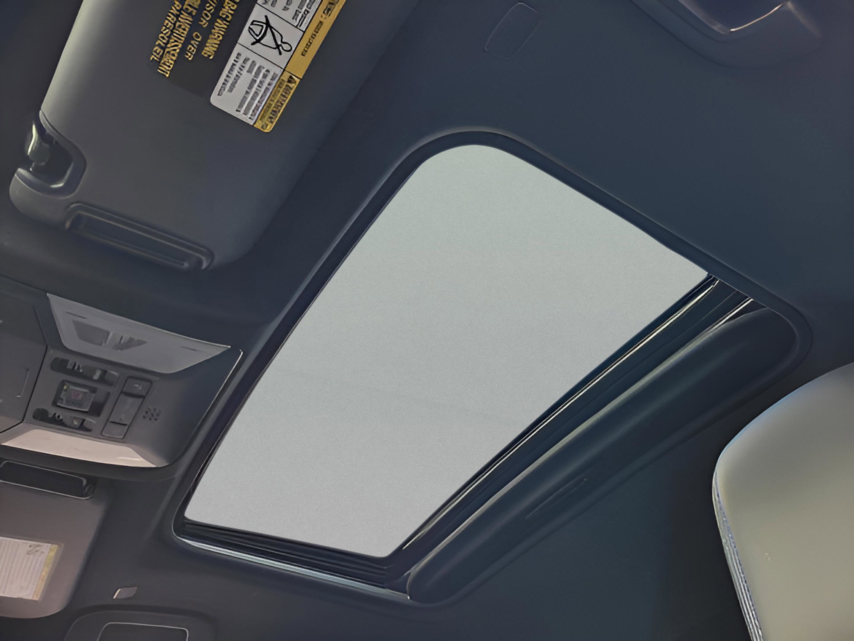 Used 2023 Toyota RAV4 XSE image 18