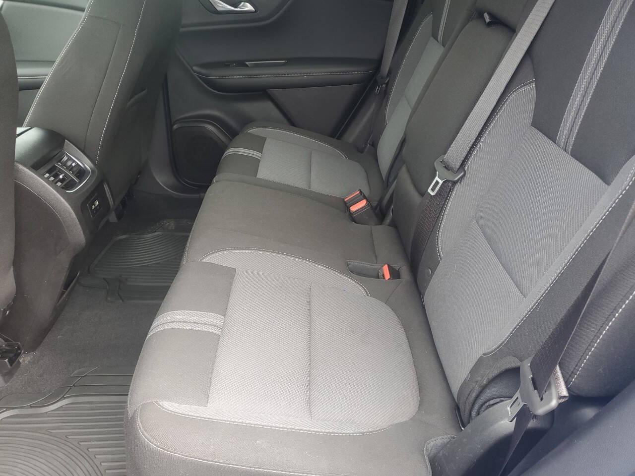 Used 2024 Chevrolet Blazer LT w/ Convenience Package FWD image 7