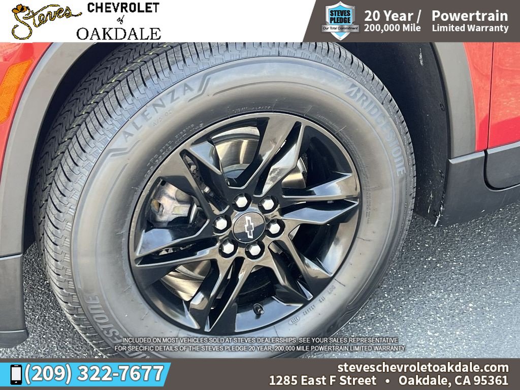 Certified 2023 Chevrolet Traverse LT w/ Midnight/Sport Edition AWD/4WD image 35