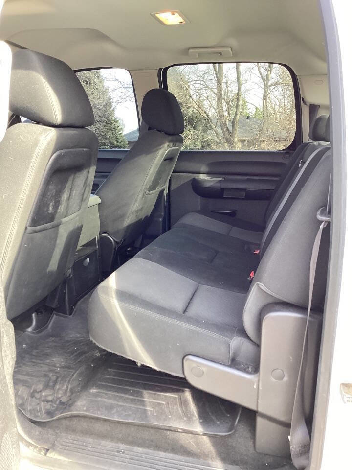 Used 2012 GMC Sierra 1500 SLE w/ Max Trailering Pack image 9