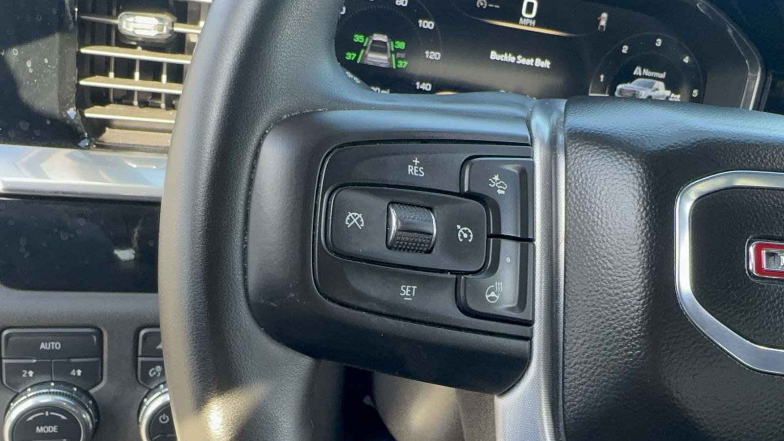 Used 2025 GMC Sierra 1500 SLT AWD/4WD image 19