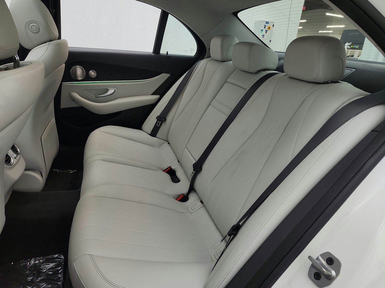 Certified 2022 Mercedes-Benz E 350 Sedan image 30