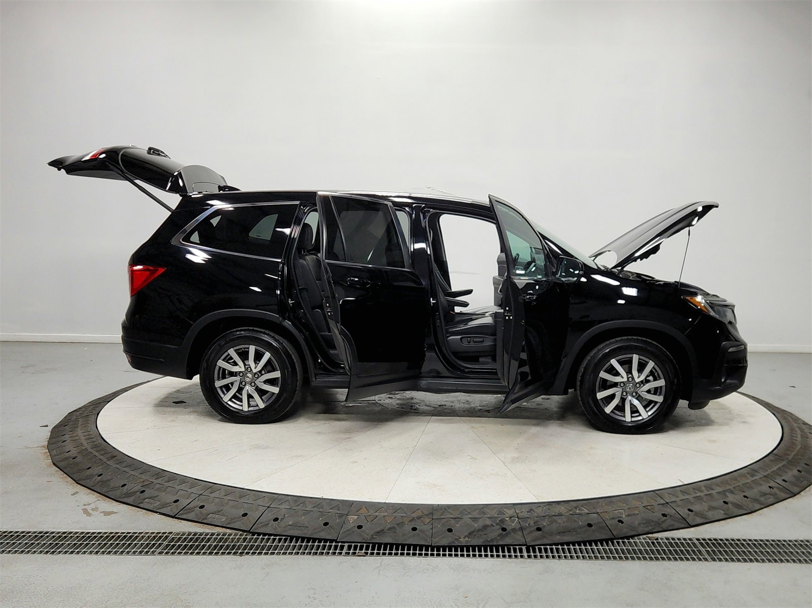 Used 2019 Honda Pilot EX-L image 16