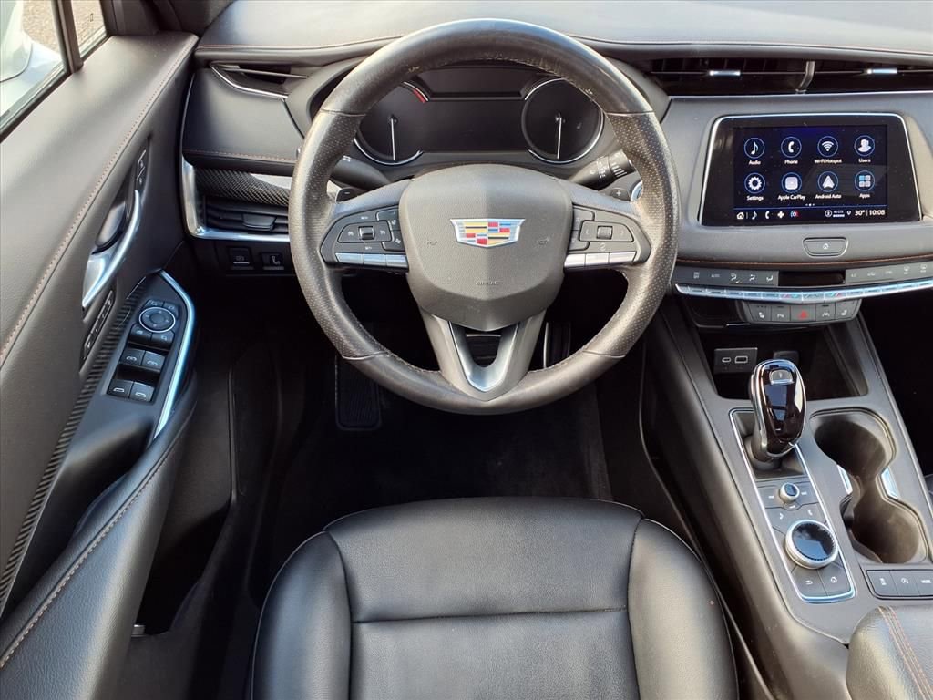 Used 2023 Cadillac XT4 Sport w/ Cold Weather Package image 13