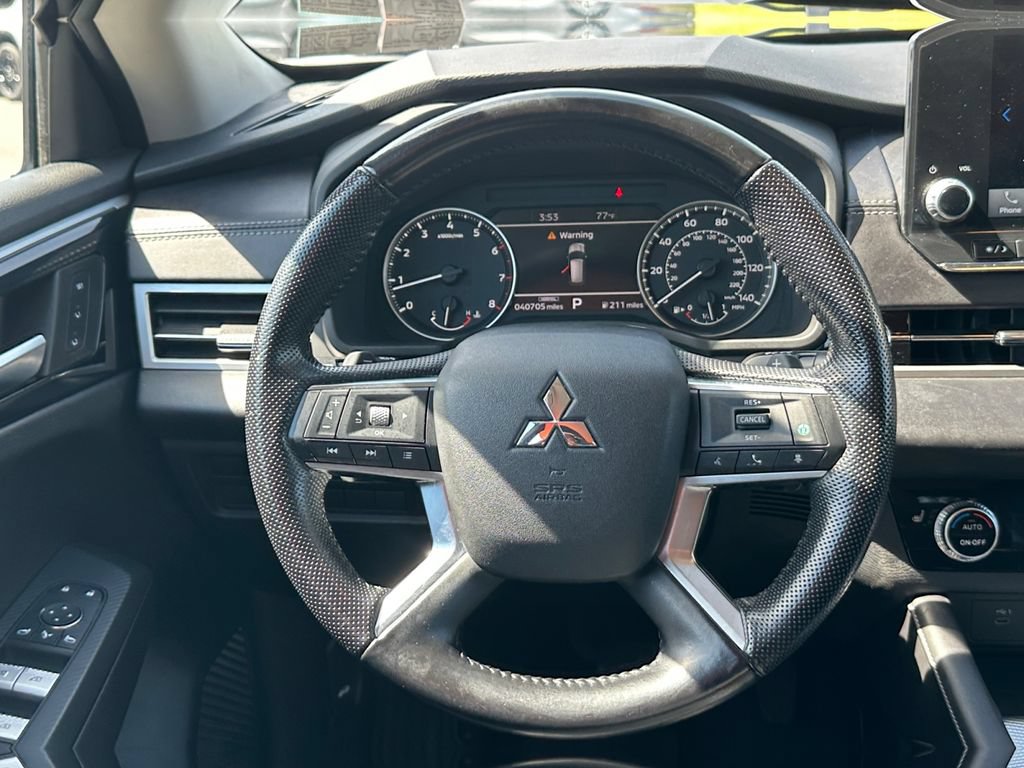 Used 2022 Mitsubishi Outlander SEL AWD/4WD image 15