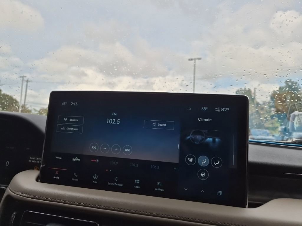 Used 2022 Lincoln Nautilus Reserve w/ Equipment Group 201A image 38