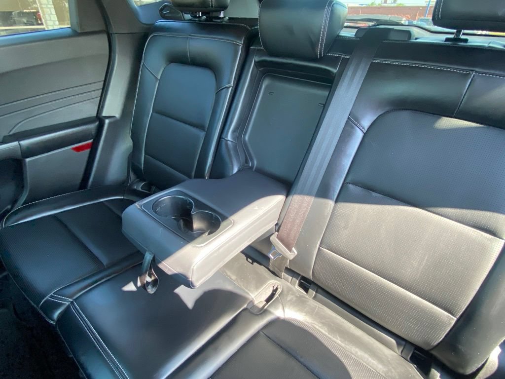 Used 2023 Ford Escape Platinum AWD/4WD image 52
