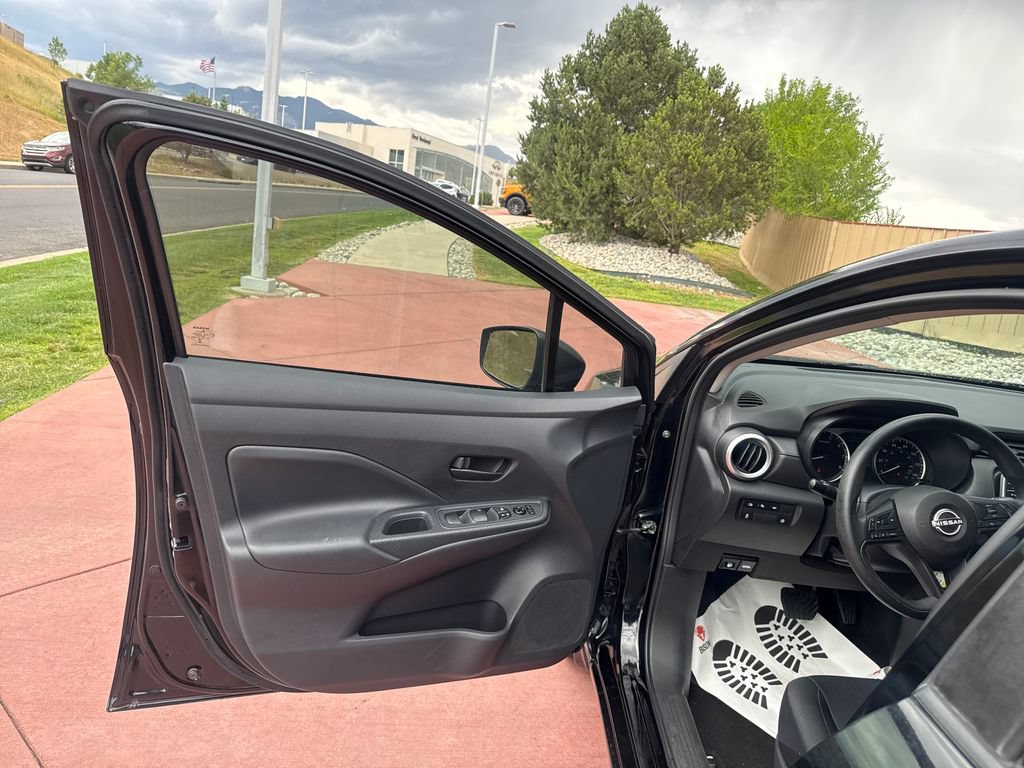 Used 2024 Nissan Versa S w/ Trunk Package FWD image 11