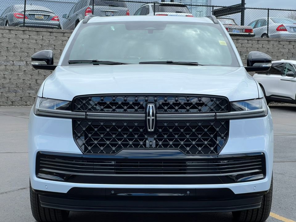 New 2026 Lincoln Navigator L Reserve AWD/4WD image 40