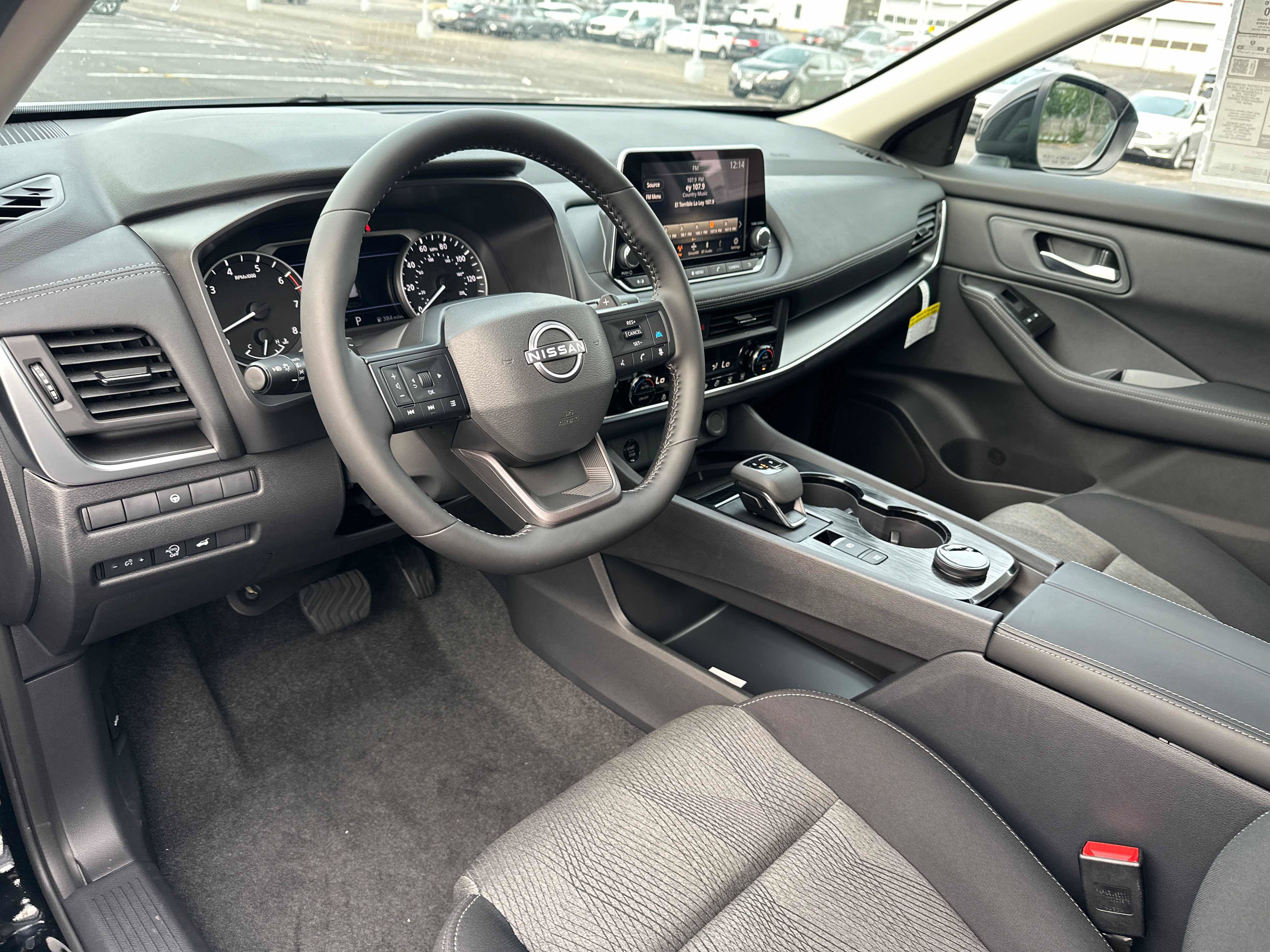 New 2026 Nissan Rogue SV w/ Cold Weather Package AWD/4WD image 30
