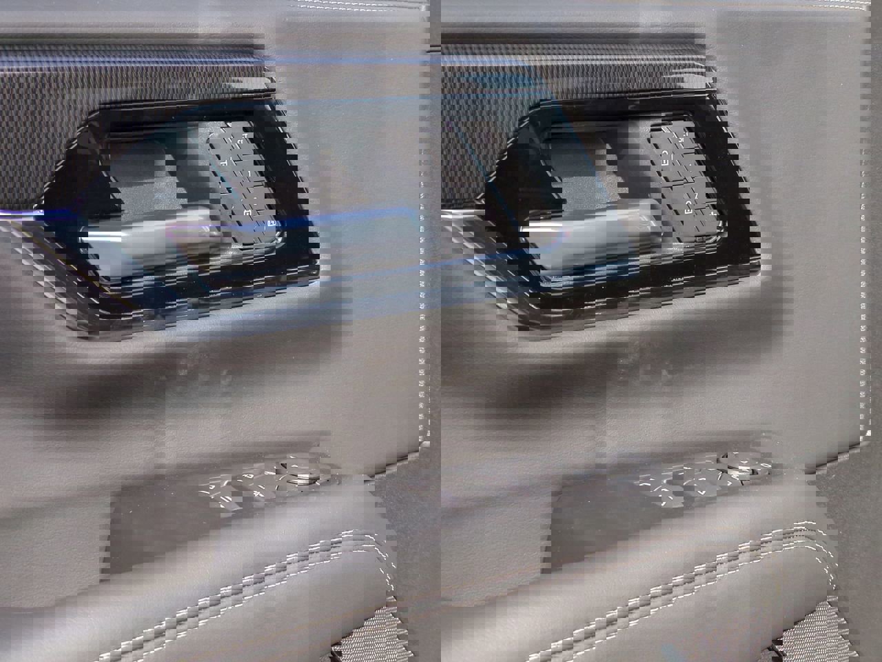 New 2026 GMC Yukon Elevation image 24