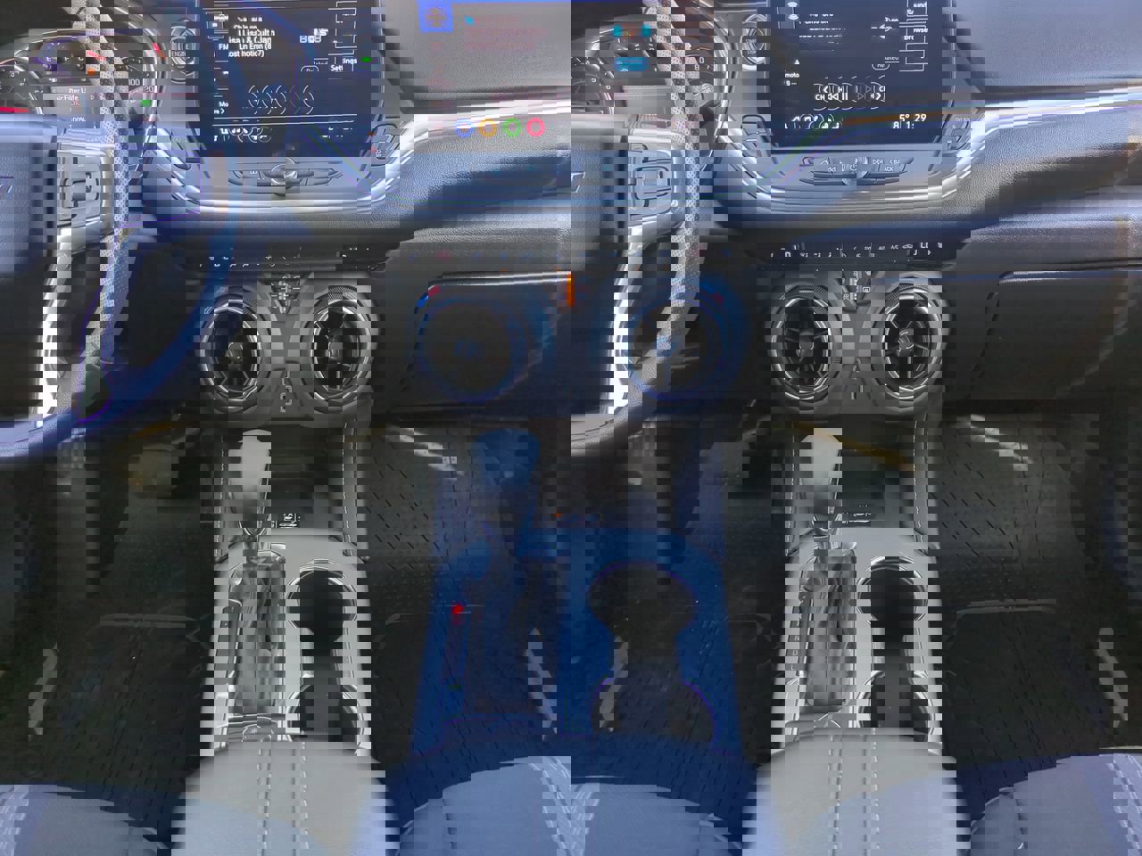 Used 2023 Chevrolet Blazer LT w/ Convenience Package FWD image 19