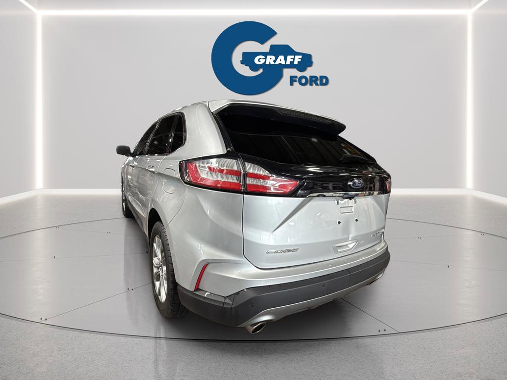 Used 2019 Ford Edge Titanium w/ Cold Weather Package AWD/4WD image 5