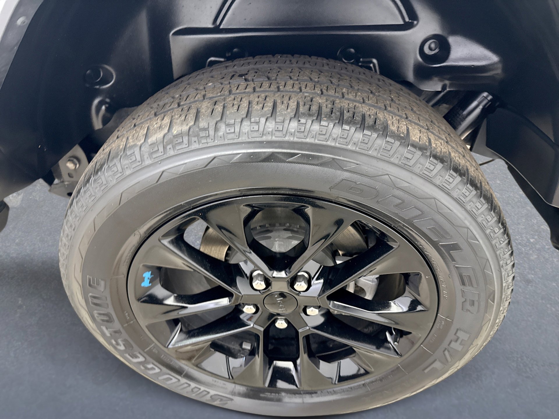 Used 2022 Jeep Wrangler Unlimited Sahara w/ Cold Weather Group image 20