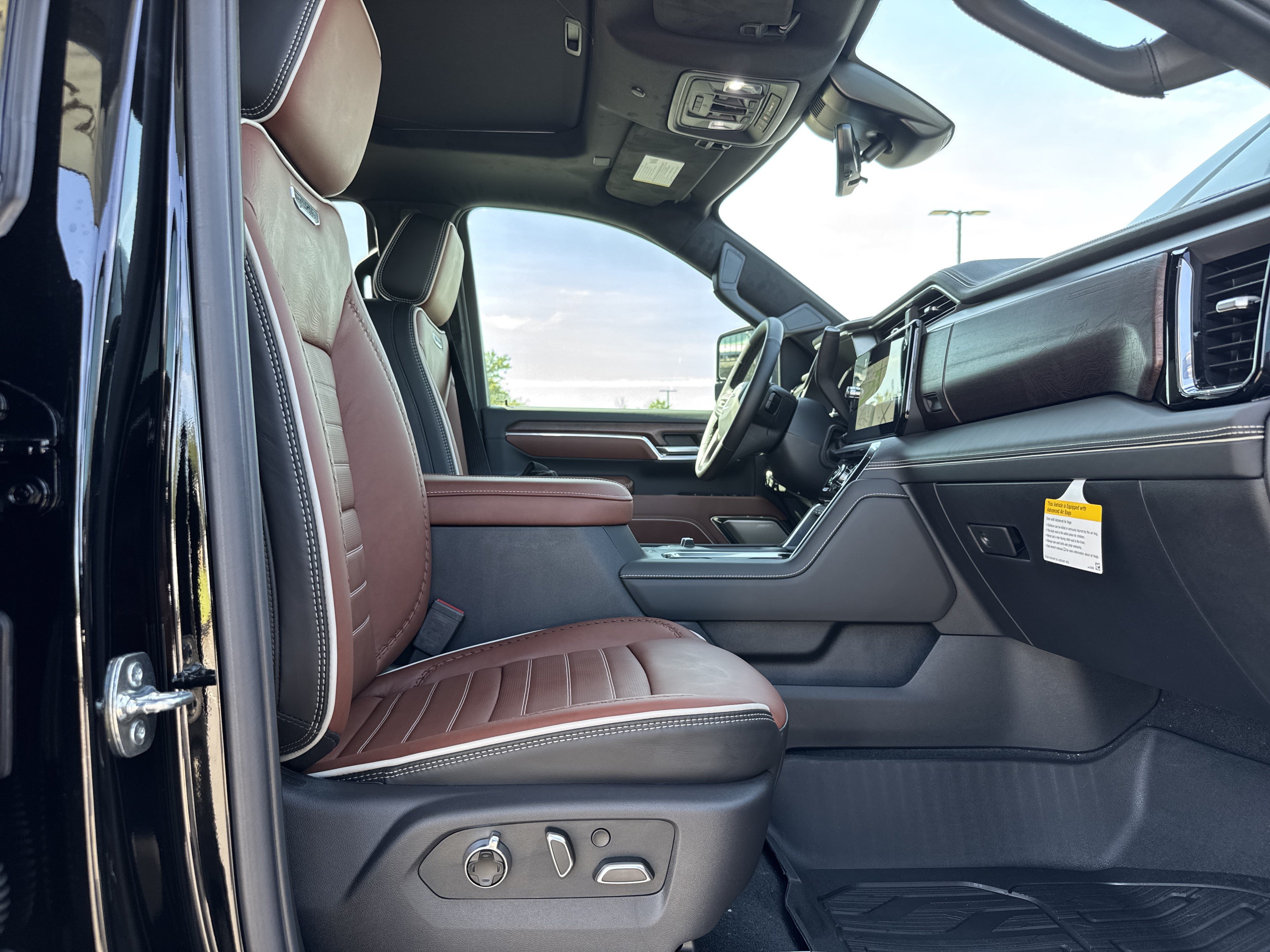 New 2026 GMC Sierra 3500 Denali Ultimate AWD/4WD image 31