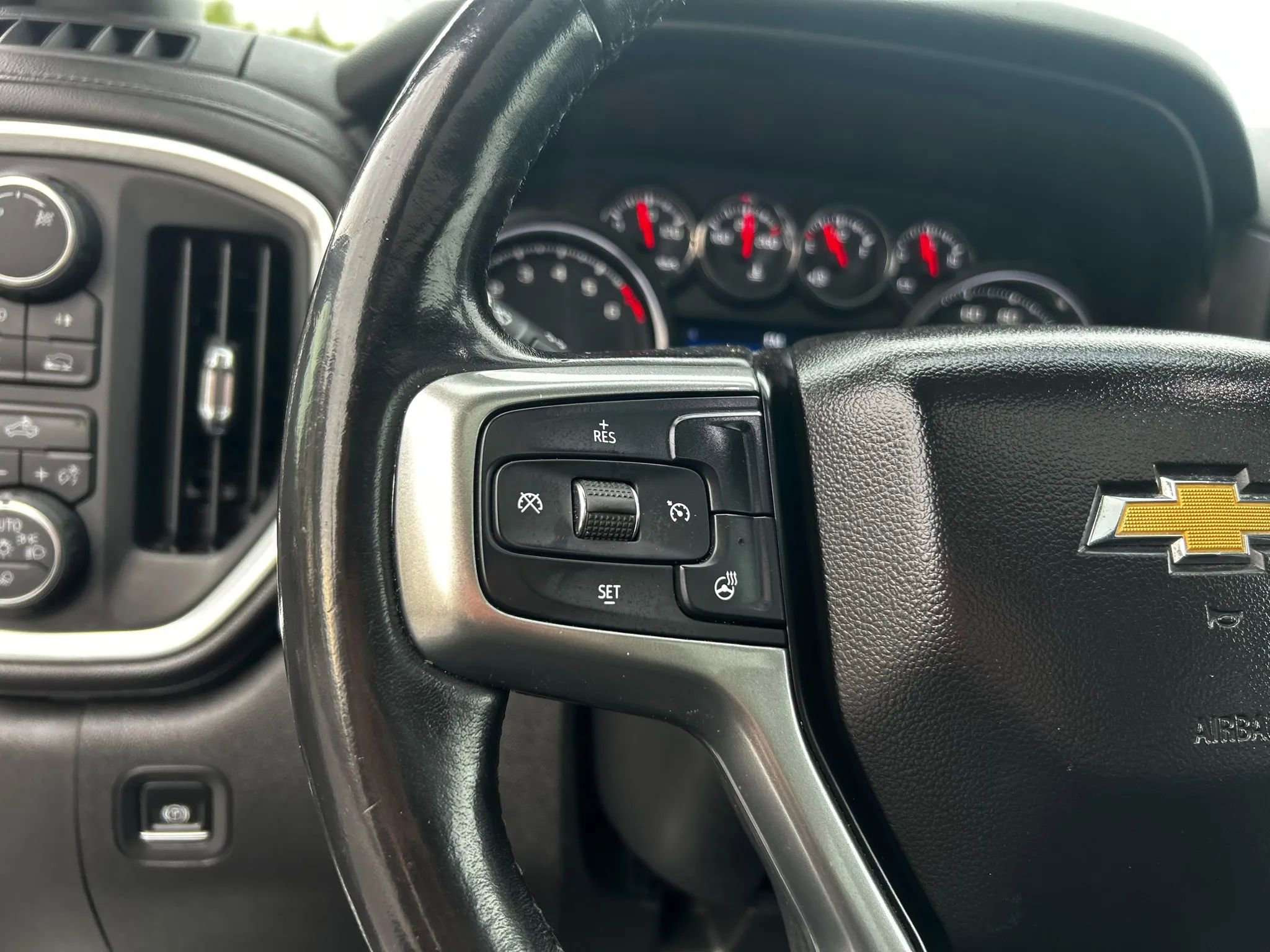 Used 2019 Chevrolet Silverado 1500 LT w/ All-Star Edition image 16