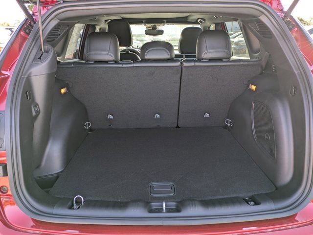 New 2026 Jeep Compass Latitude w/ Sun and Sound Group image 11