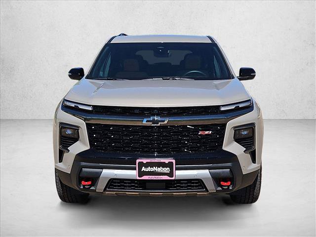 New 2027 Chevrolet Traverse Z71 w/ Enhanced Driving Package AWD/4WD image 6