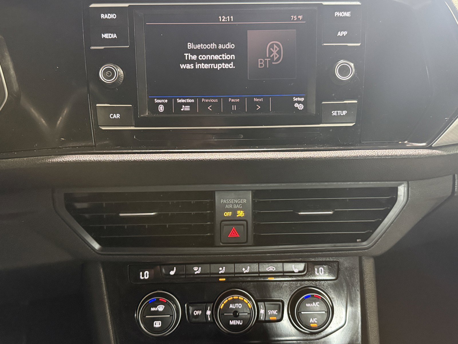 Used 2019 Volkswagen Jetta R-Line FWD image 14