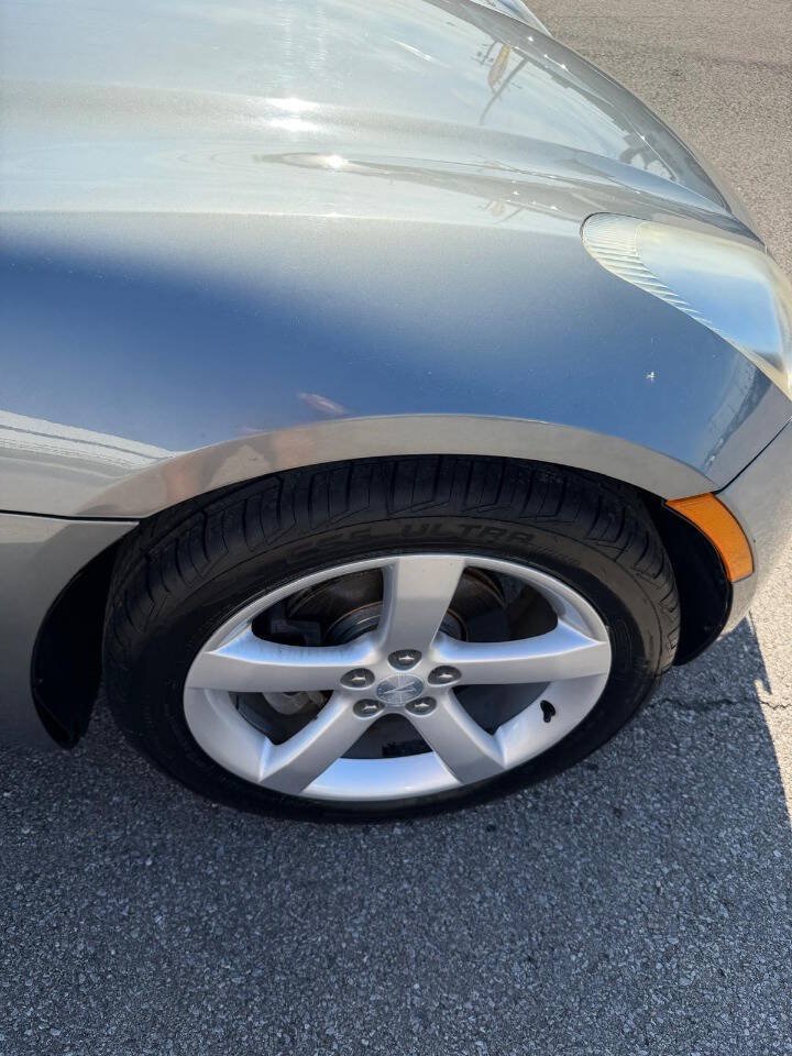 Used 2006 Pontiac Solstice Convertible w/ Premium Package RWD image 38