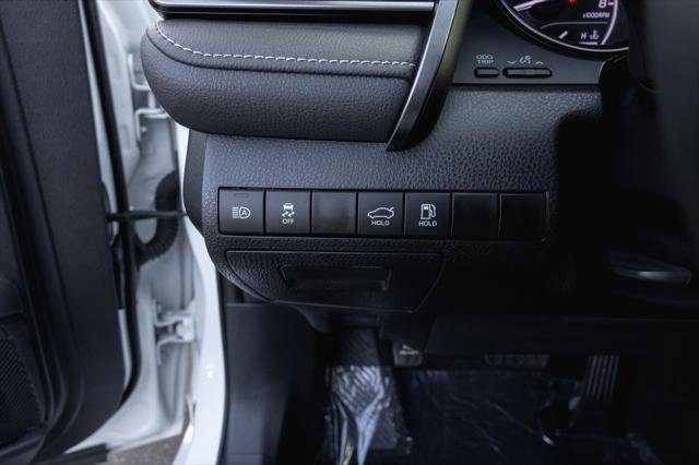 Certified 2023 Toyota Camry SE w/ Protection Package (Q2) (TMS) FWD image 13