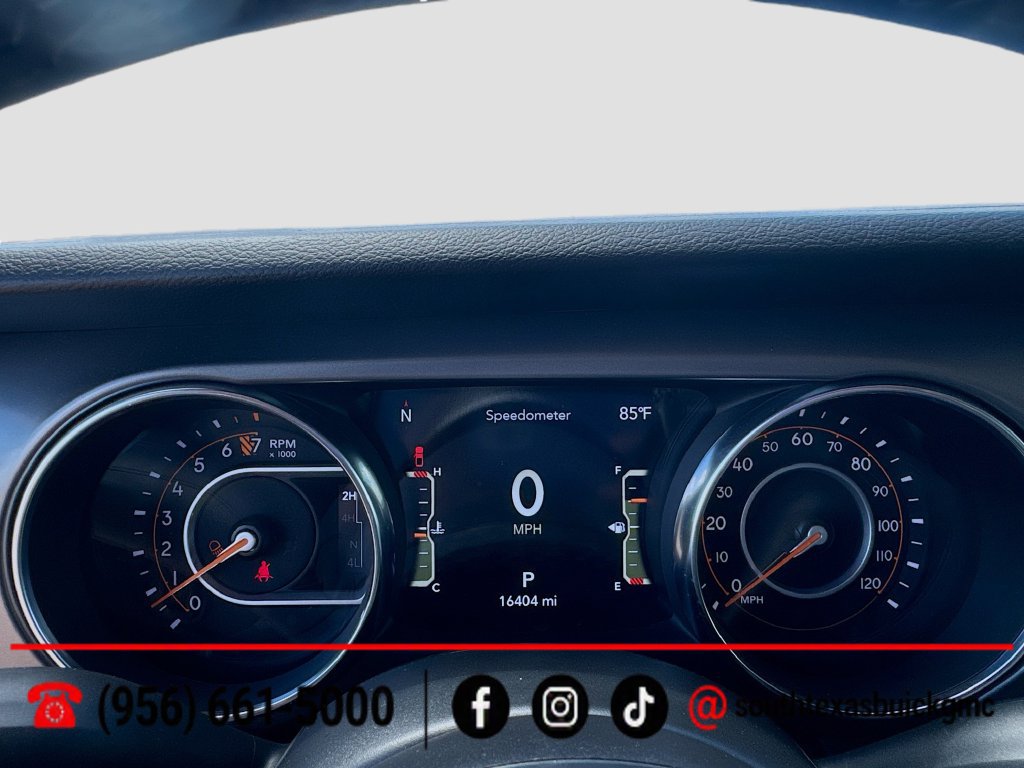 Used 2023 Jeep Gladiator Sport AWD/4WD image 12