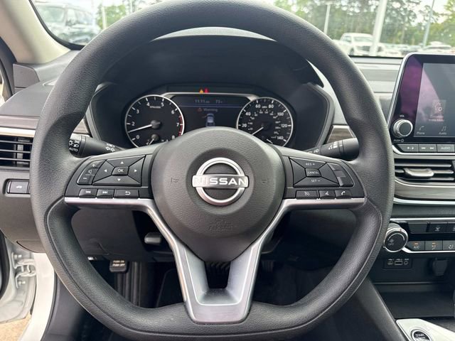 Used 2025 Nissan Altima 2.5 SV image 28
