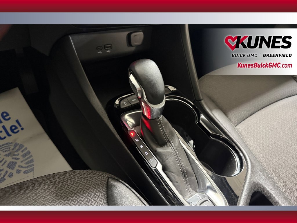 Used 2025 Buick Encore GX Preferred AWD/4WD image 28