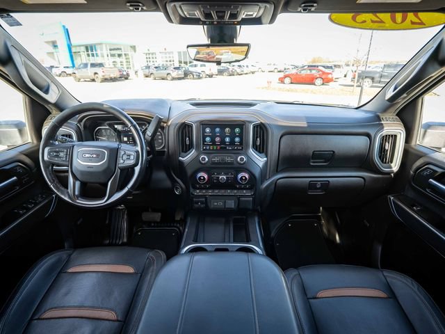 Used 2023 GMC Sierra 2500 AT4 w/ AT4 Premium Plus Package AWD/4WD image 18